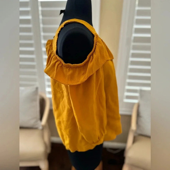 Maeve x Anthropologie | Open Shoulder Blouse - Size 4 - Picture 4 of 6